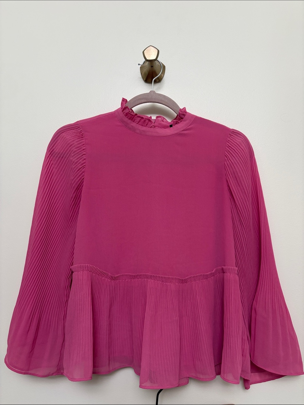 Ann Taylor Fuchsia Pink Pleated Long-Sleeve Blouse
